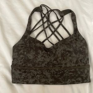 Lululemon sports bra